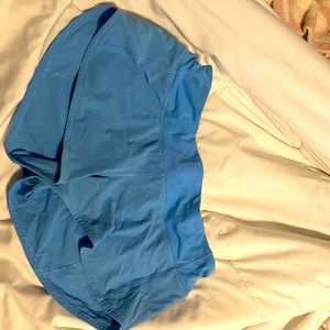 lululemon nile blue sped ups size 4 low rise 2.5”